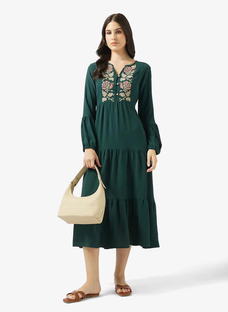 Bohemian Embroidered Tiered Midi Dress - Image 4