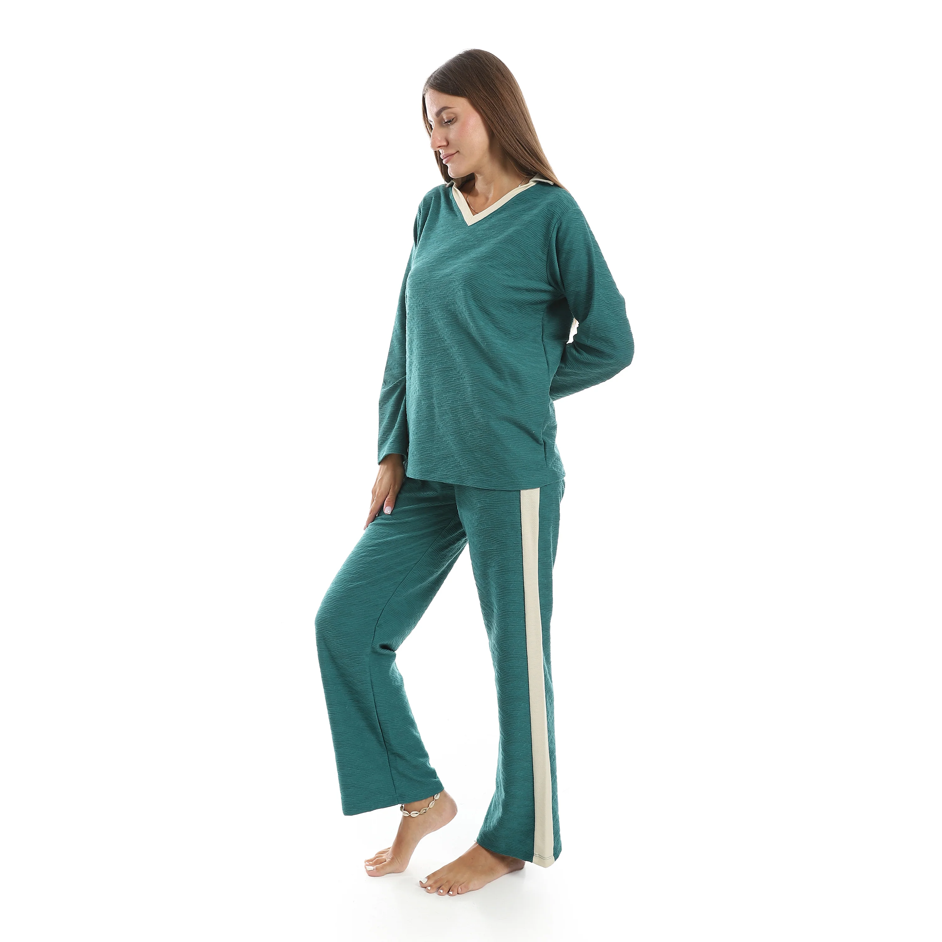 Women’s Jacquard Pajama Set – Long Sleeve Top & Pants with Beige Side Stripe -Ganzari - Image 4